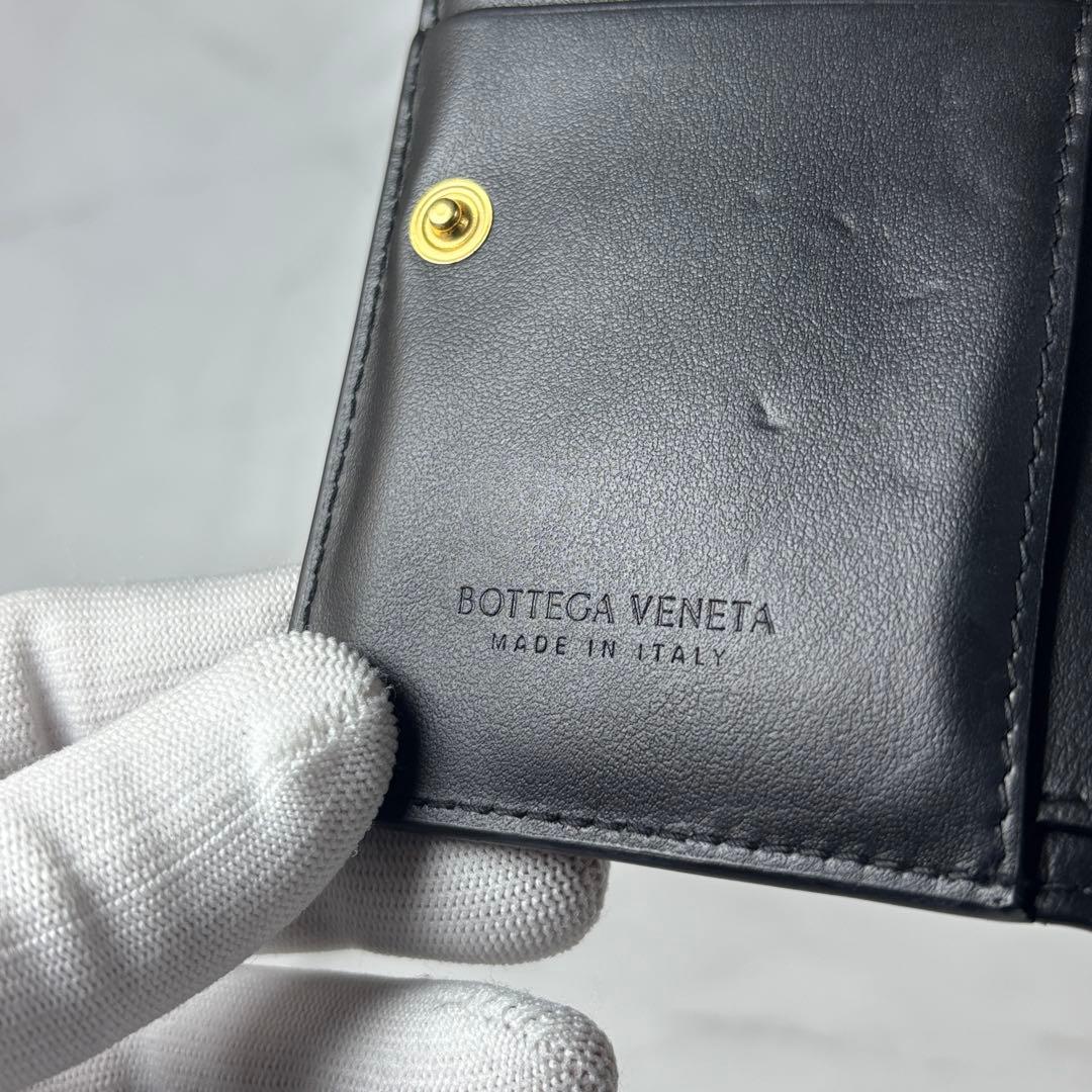 BOTTEGA VENETA 財布 2つ折り イントレチャート 黒