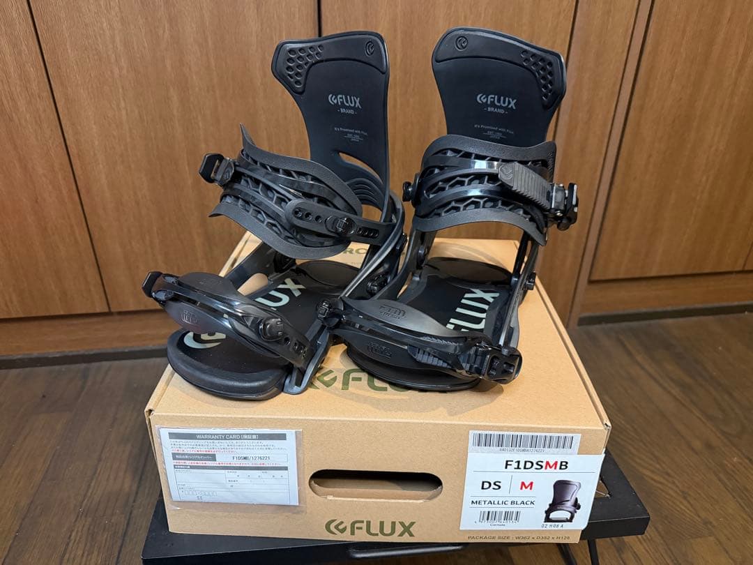 FLUX DS ビンディング M メタリックブラック