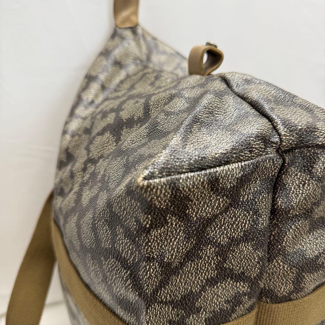 YSL イヴサンローラン ボストンバッグ 肩掛け 大容量 ジラフ柄 PVC 美品