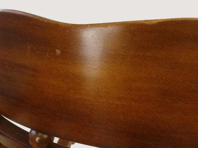 木製　ロッキングチェアー　彫刻入　再塗装済　ＵＳＥＤ