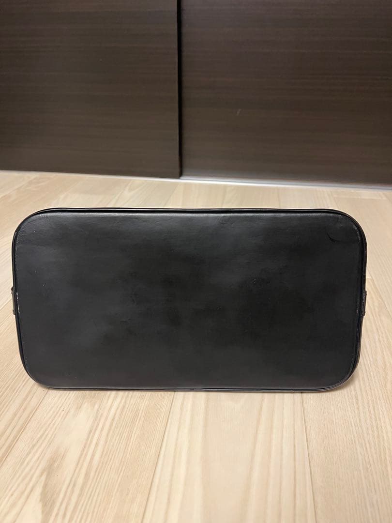 ルイヴィトン　キーポル　アルマ　アマゾン