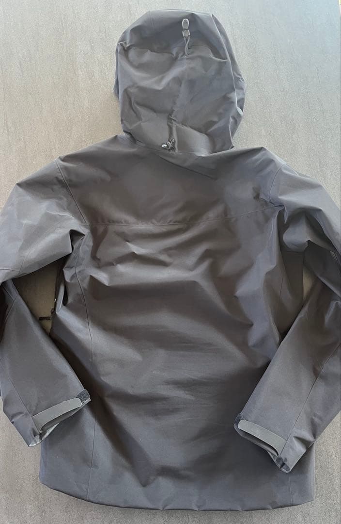 Lee ARC'TERYX アルファSV 24K BLACK 廃盤 正規品