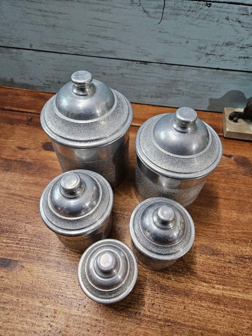 フランスアンティーク 古いアルミのキャニスター 5点セット 蓋付き ポット