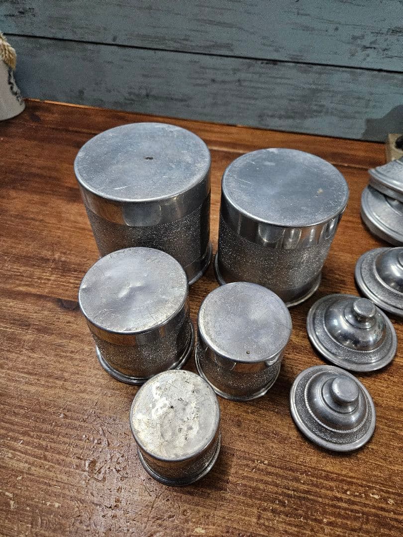 フランスアンティーク 古いアルミのキャニスター 5点セット 蓋付き ポット