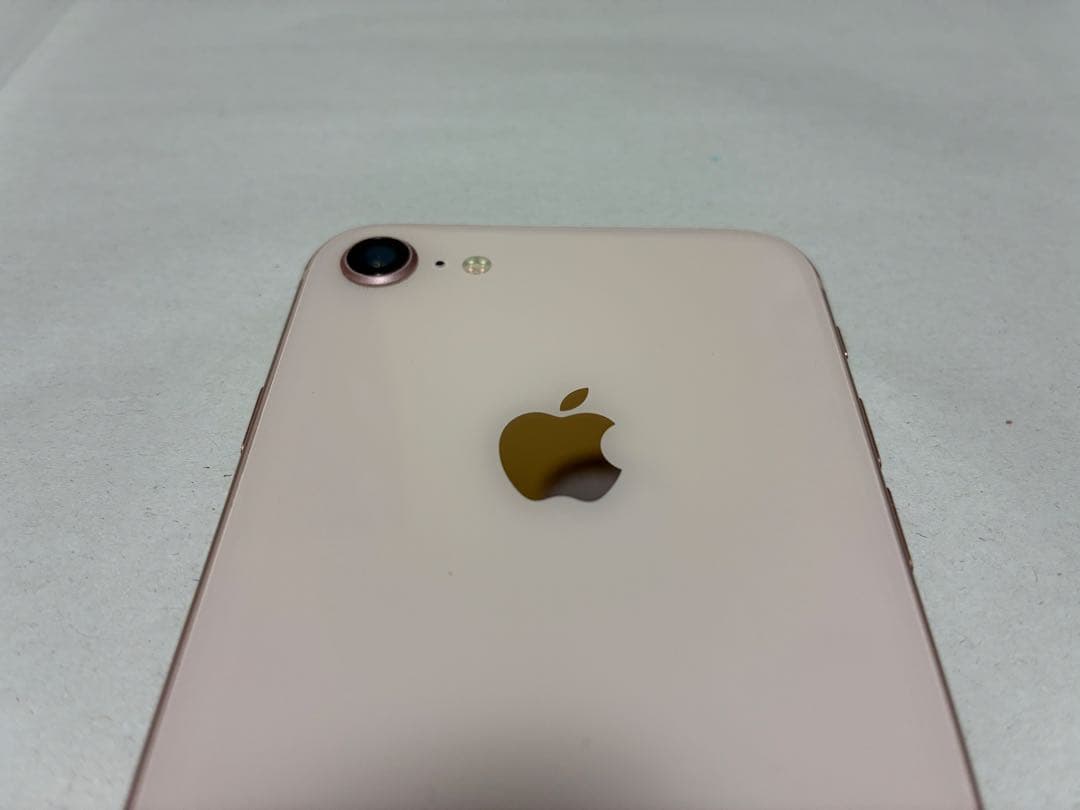 P*h様 iPhone 8本体