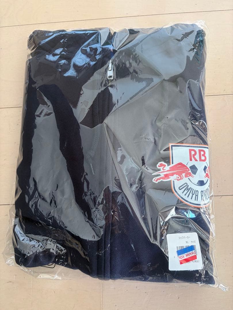 ★新品未使用★ ＲＢ大宮アルディージャ ジップパーカー　XLサイズ