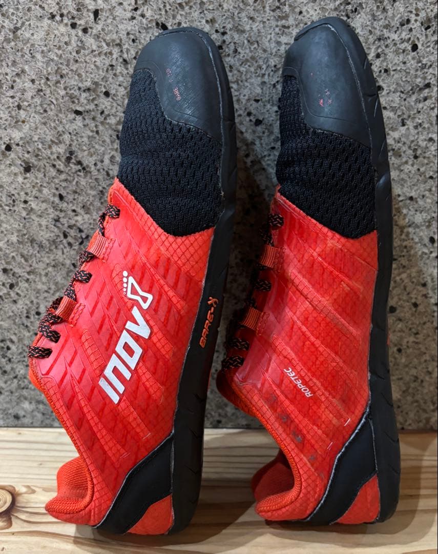 INOV8 bare-xf 210 inov-8 イノヴェイト　トレーニング