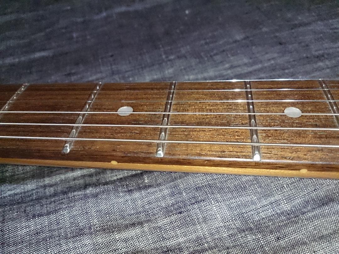 【美品】SQUIER Classic Vibe 60s Stratocaster