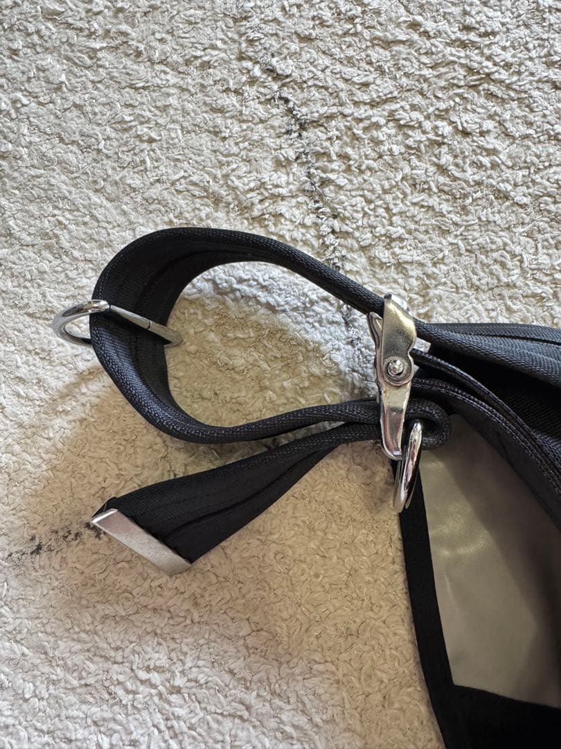 レジスタントメッセンジャーバッグ LowSKOOL