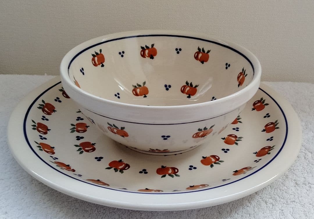 新品　ポーランド食器　27.5ｃｍ大皿＆18cmボウル