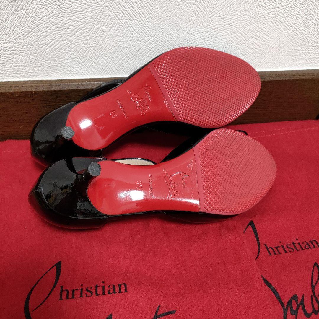 未使用に近い❢Christian Louboutin パンプス　35