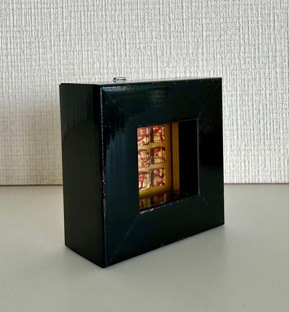 江波冨士子　ムッリーネのミニフレーム (赤蔓草)