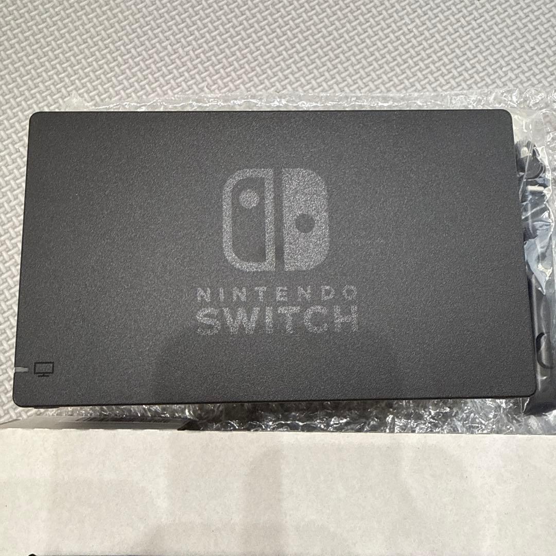 Switch 本体セット　グレー　スタンド、ポーチのおまけ付き