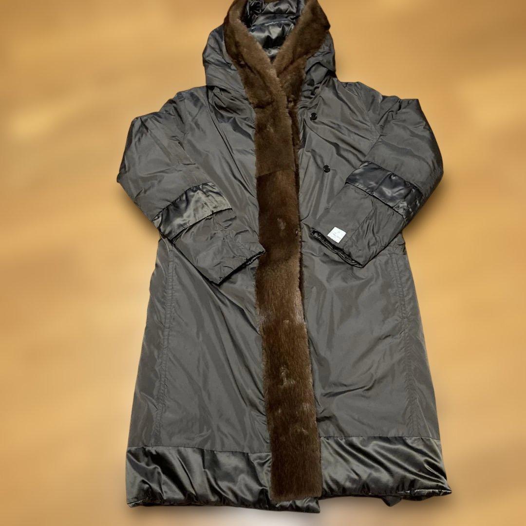 最終値下げマックスマーラ　リバーシブル　ダウンコート　ミンクのトリム美品