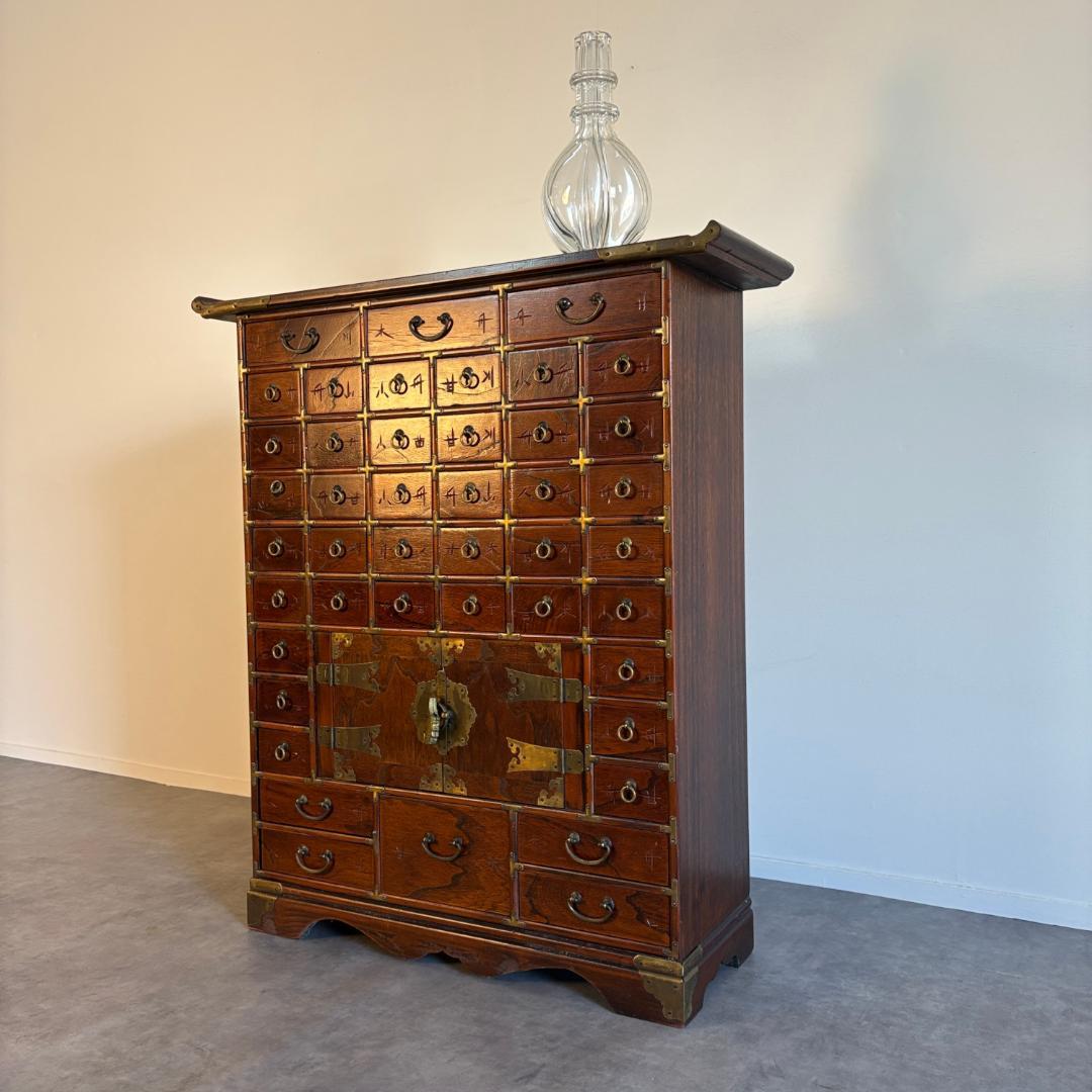 李朝　薬箪笥　薬屋のひとりごと