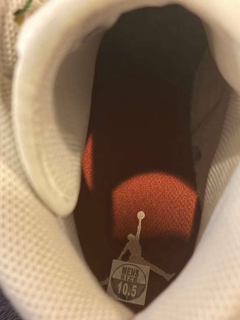 美品NIKE エアージョーダン1 MID MILAN ベージュ 28.5 箱付き