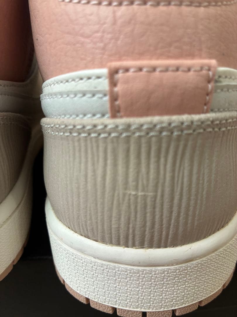 美品NIKE エアージョーダン1 MID MILAN ベージュ 28.5 箱付き