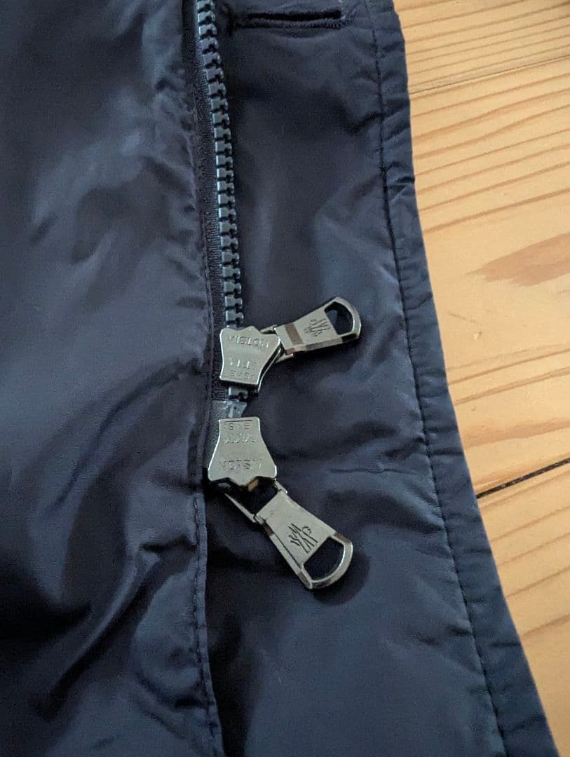 美品！モンクレール EGIDE 1 ネイビー ナイロンコート