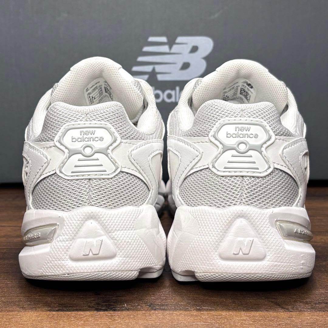 UNITED ARROWS別注 ニューバランス ML725 UGW 23cm