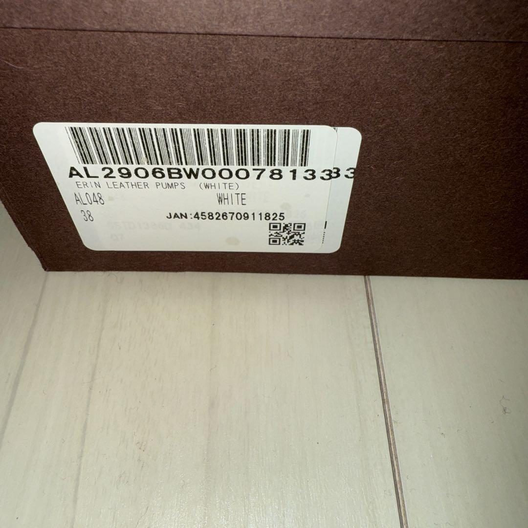 ALM. ERIN LEATHER PUMPS （White）