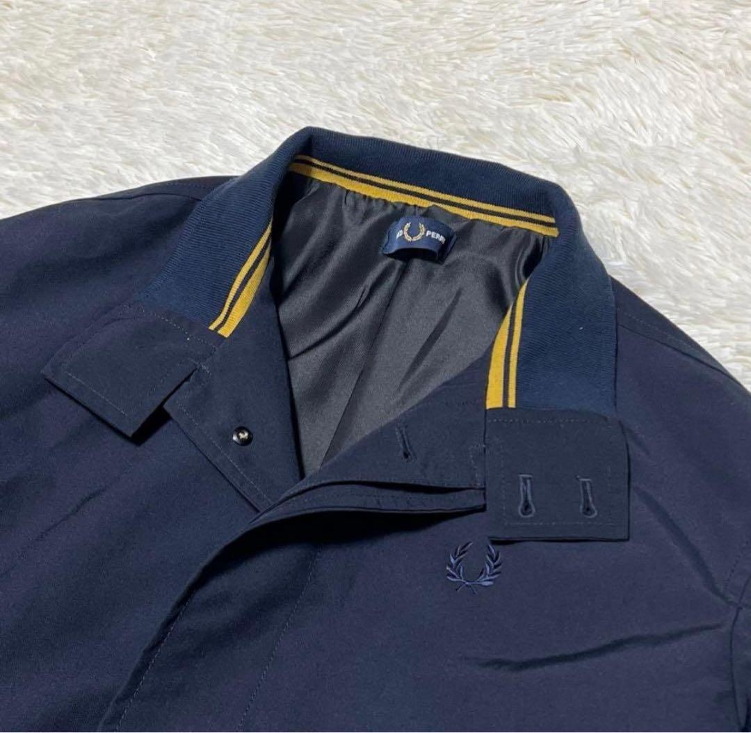 ジ*ヌ様 【美品】Fred Perry トレンチコート　M相当　ロゴ　ネイビー