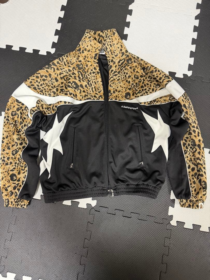 アベイジングエイプ　A BATHING APE ジャケット　極美品