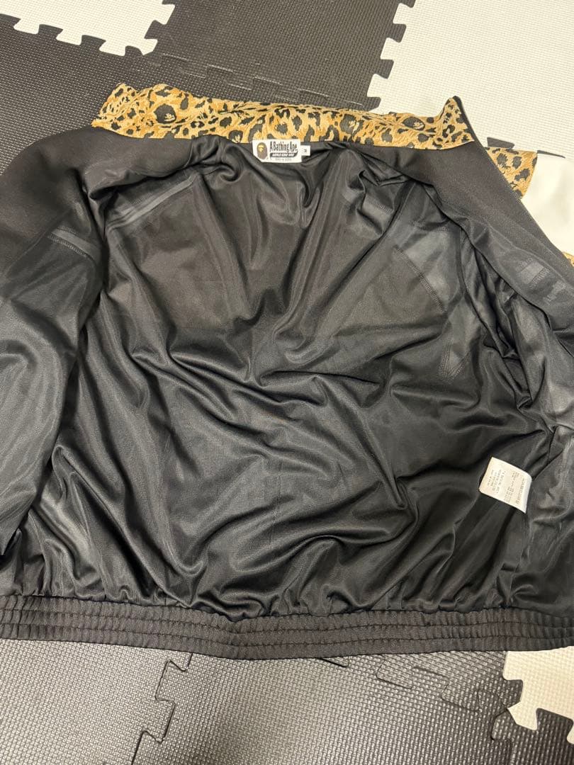 アベイジングエイプ　A BATHING APE ジャケット　極美品