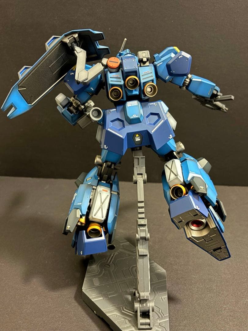 た*ま様 HG グスタフカール00型　全塗装完成品　台座付属