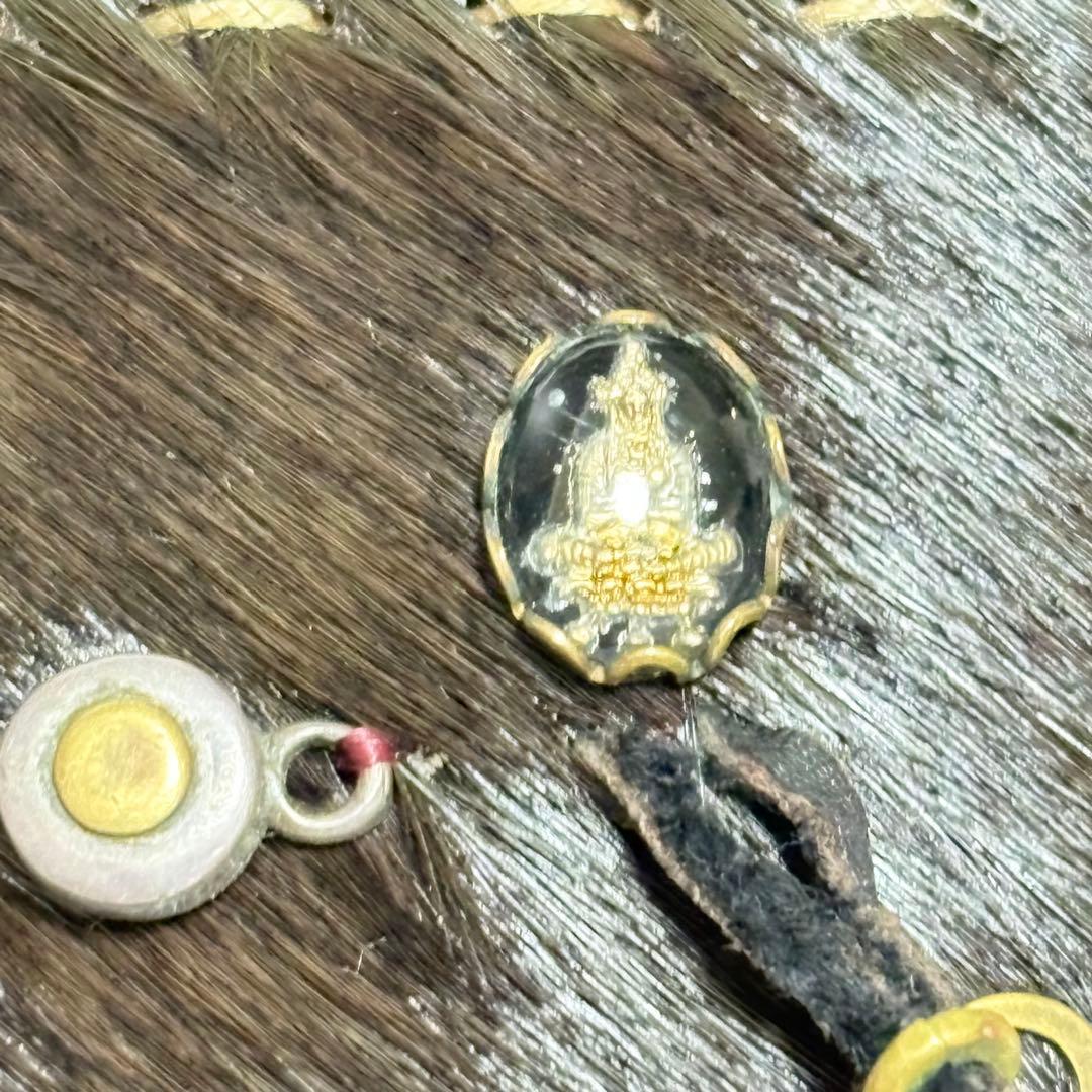 激レア gunda ガンダ 装飾 レザーバングル ハラコ メダイ