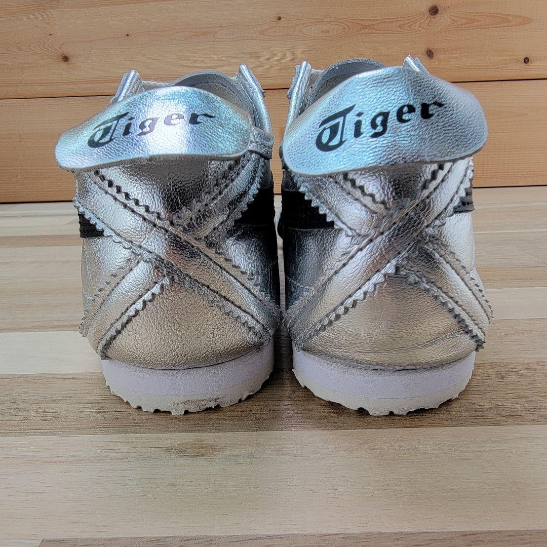 オニツカタイガー メキシコ66 シルバー/ブラック 23センチ