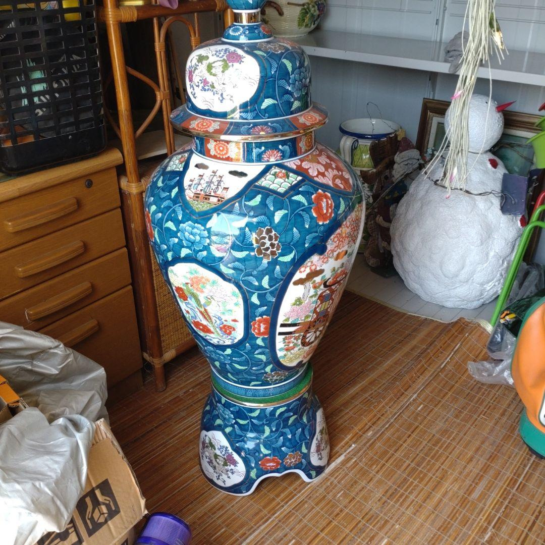 金龍窯　博山作　飾り壺