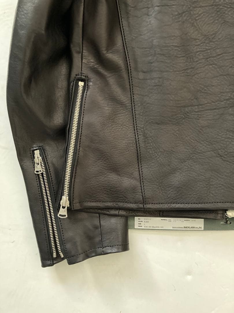 イサムカタヤマバックラッシュ　オリーチェシングルライダース