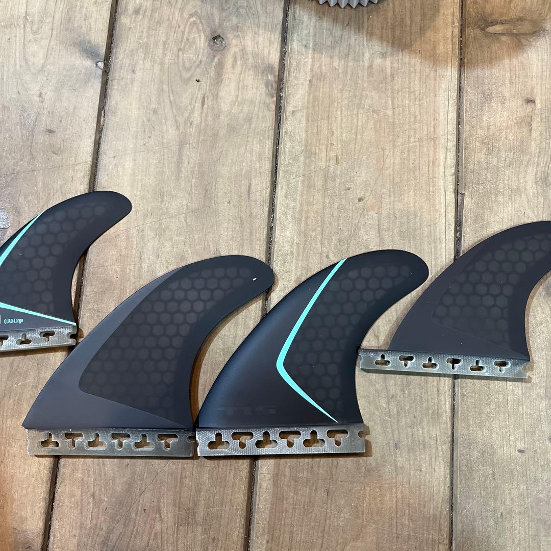 STANDARD FIN TOOLS クワッド　フューチャー　箱無し