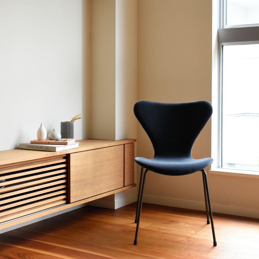 FRITZ HANSEN 椅子 ベルベット