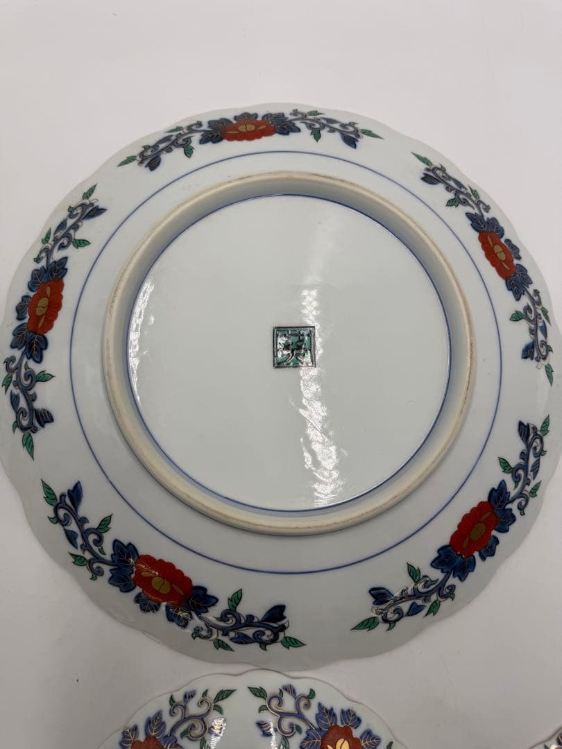 有田焼　極彩古伊万里　和皿揃い　銘々皿　5枚　大皿 1枚　金彩　菊割