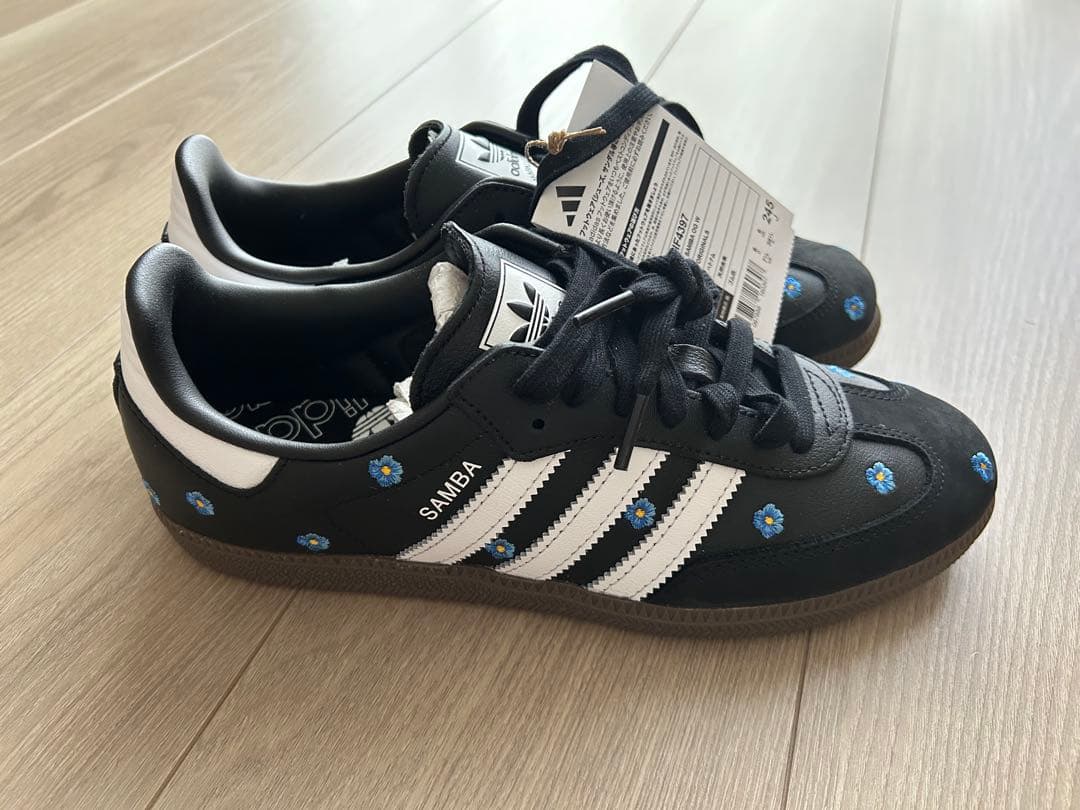 【未使用】adidas SAMBA OG W 24.5cm 花柄