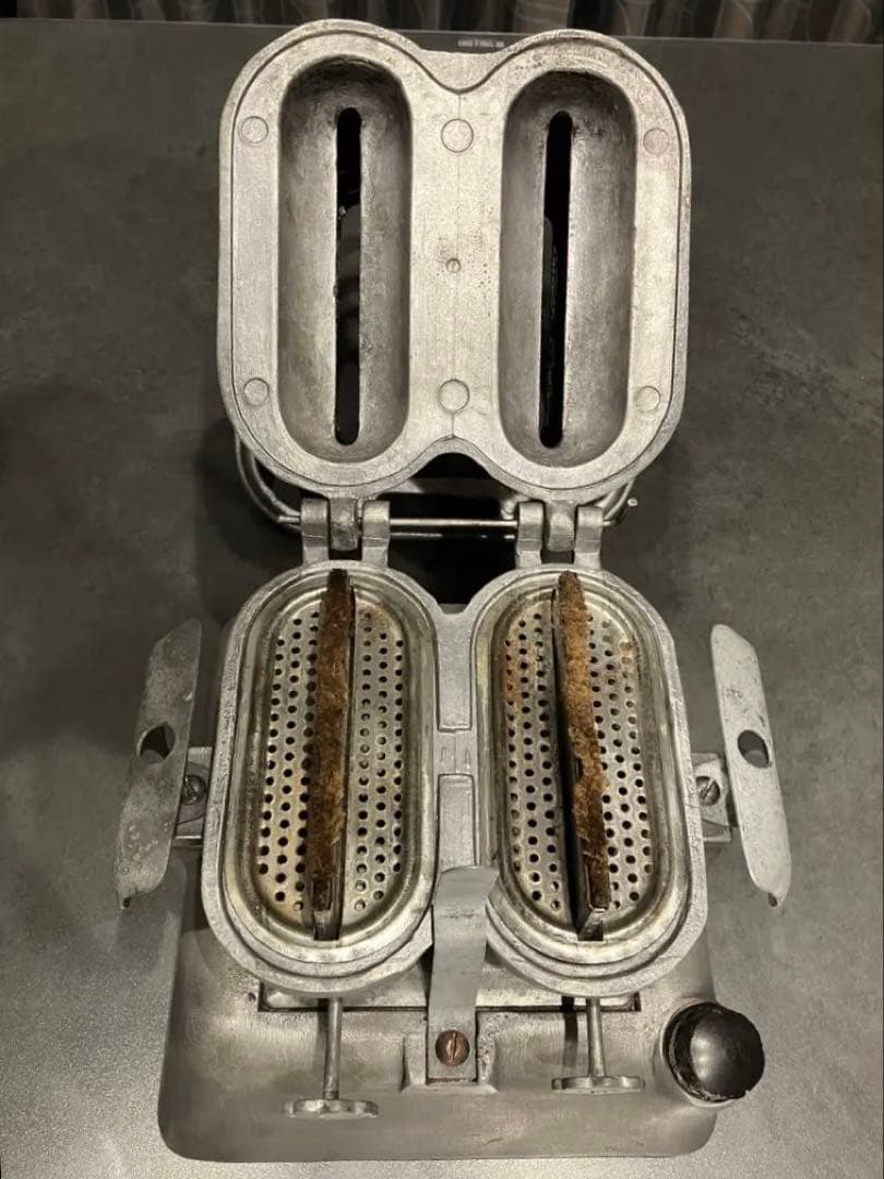 激レア！ 実働/美品 ビンテージ アイロンストーブ　ダブルバーナー　アルミニウム