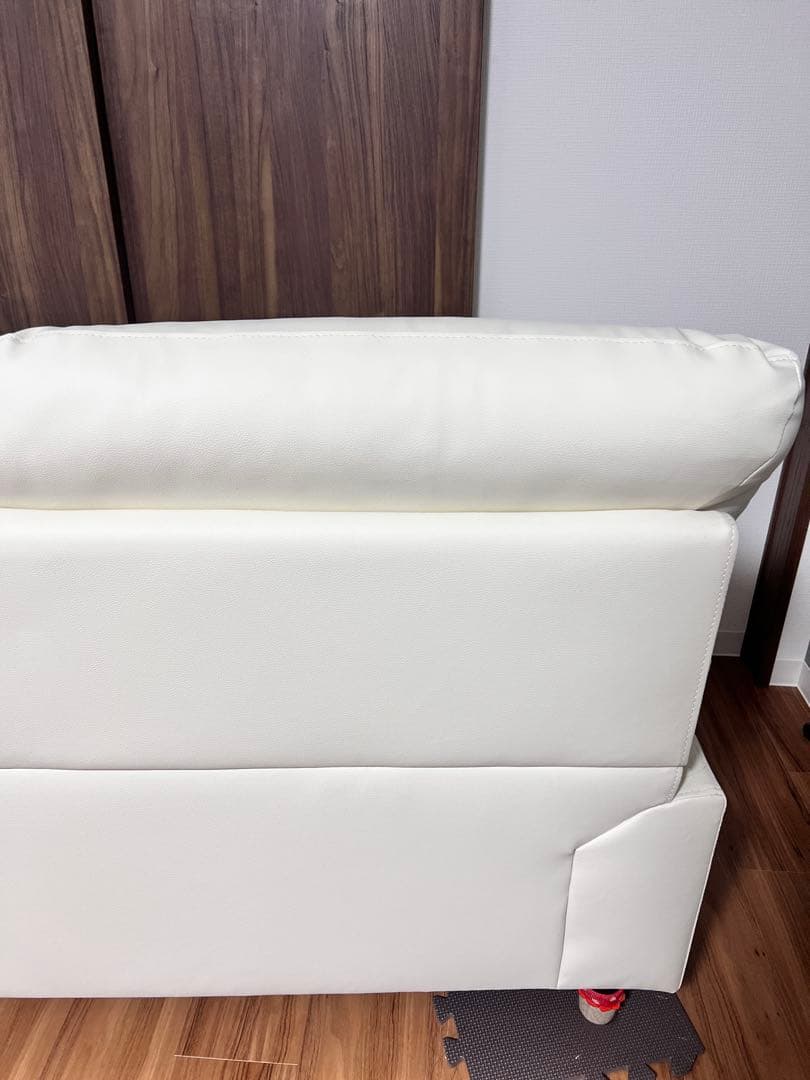 ニトリ 合成皮革 2人掛けソファ