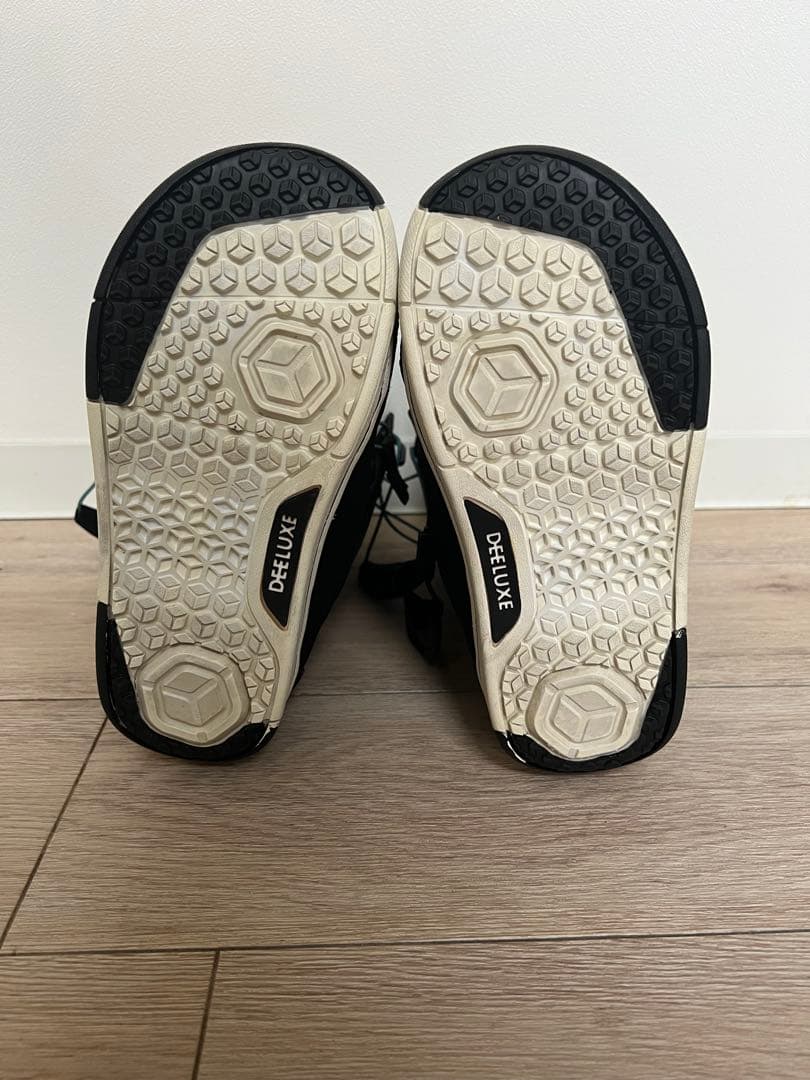 DEELUXE スノーボードブーツ 22.5センチ ID5.2 ディーラックス