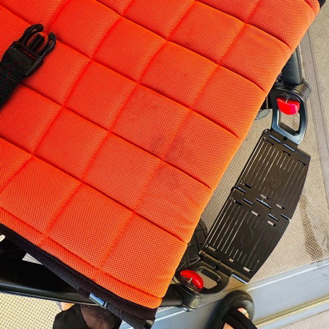 限定値下げ！cricket クリケット サイズ2 小児福祉バギー