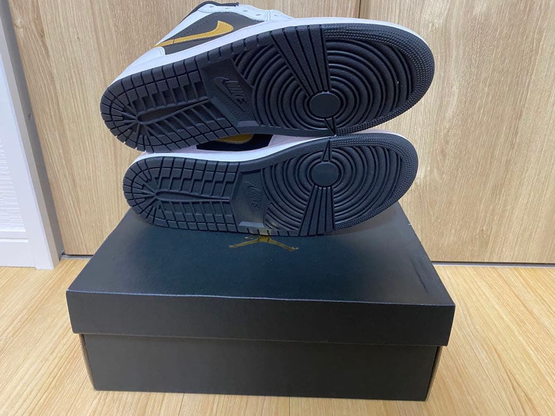 靴 NIKE AIR JORDAN 1 LOW GS 28cm