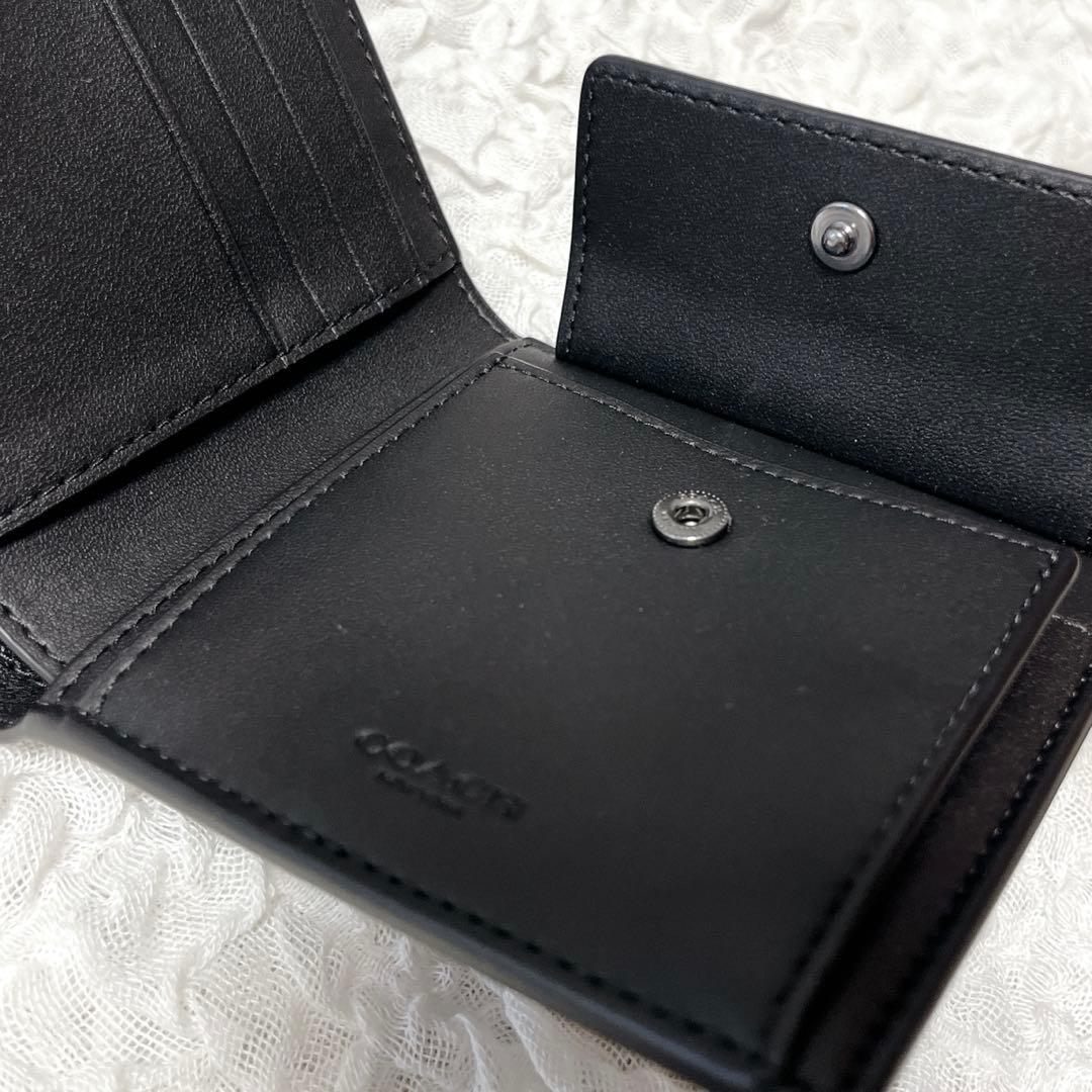 新品未使用✨COACH 二つ折り財布 ブラック モノグラム　コーチ　小銭入れ付き