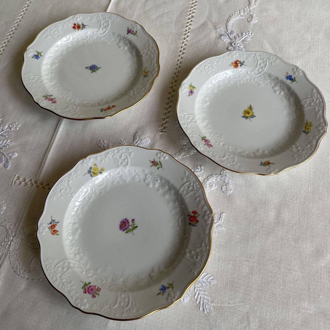 ★ マイセン　小花　エンボス　プレート　3点セット