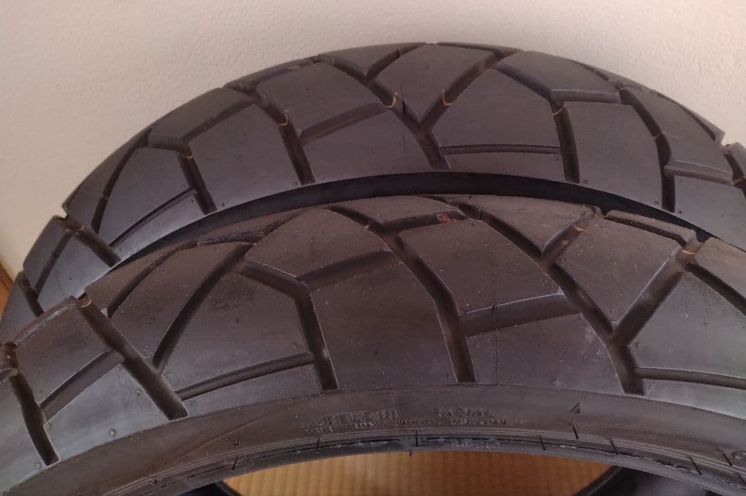 CL250純正タイヤセット 走行距離99キロ 送料無料