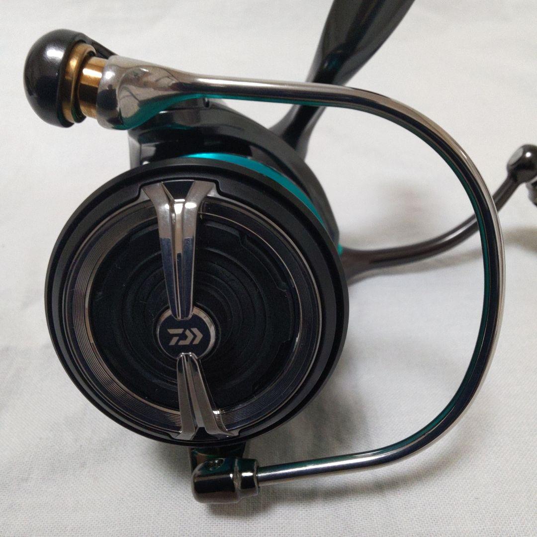 ダイワ　21エメラルダス　エアFC LT 2500 S【新品未使用品】