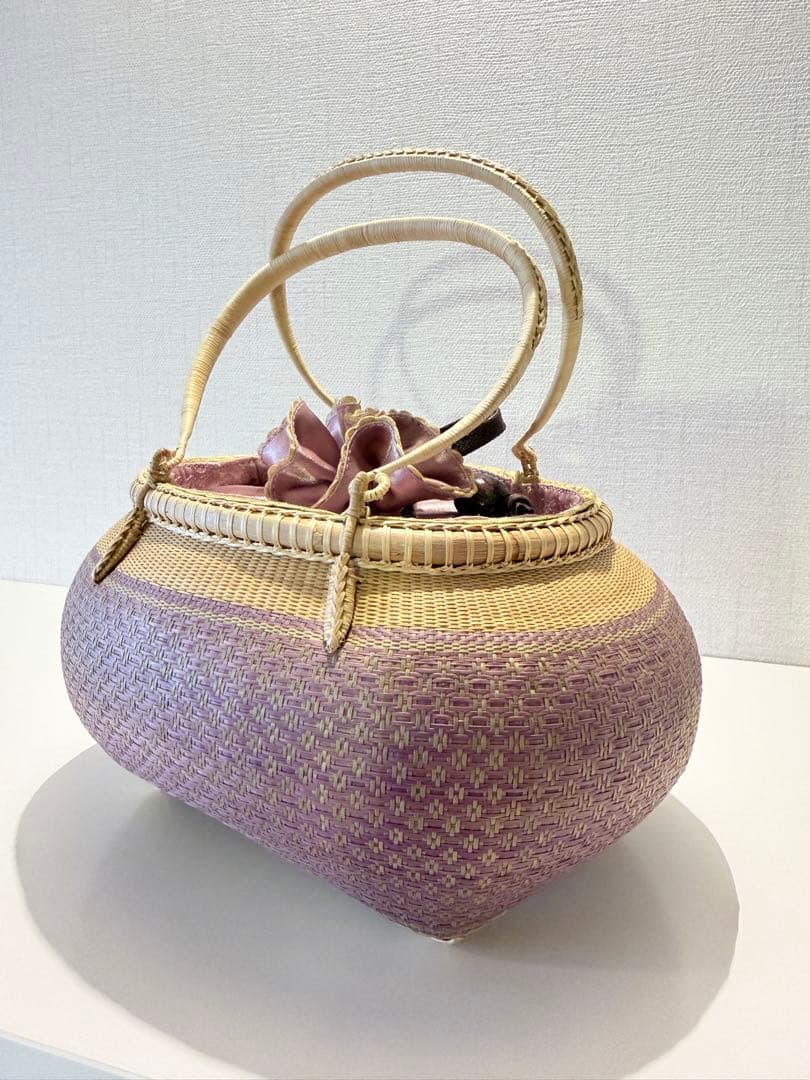 新品　桃色　春　プラニー工房　タイ王室御用達　竹　かごバック