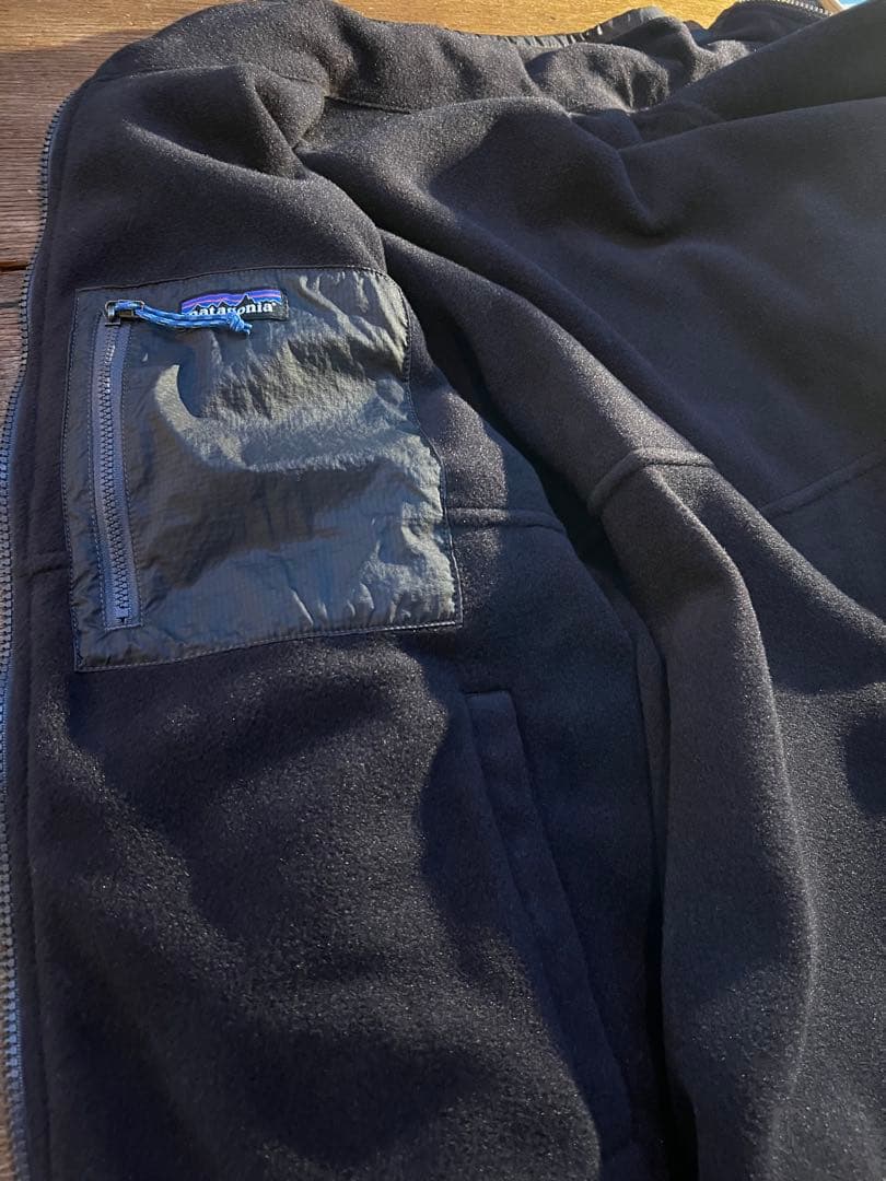 s*n様 Patagoniaメンズ・リバーシブル・シェルド・マイクロディニ・ジャ