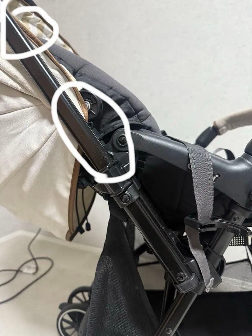 Combi ベビーカー　スゴカルα エッグショック