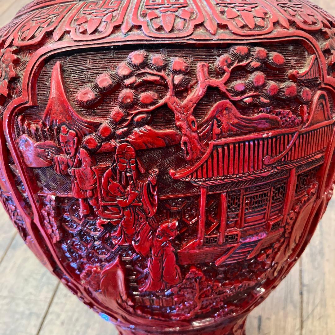 中国 美術 骨董 堆朱 壺 赤壺 工芸品 民芸品 彫刻 花柄 花瓶 花器 置物