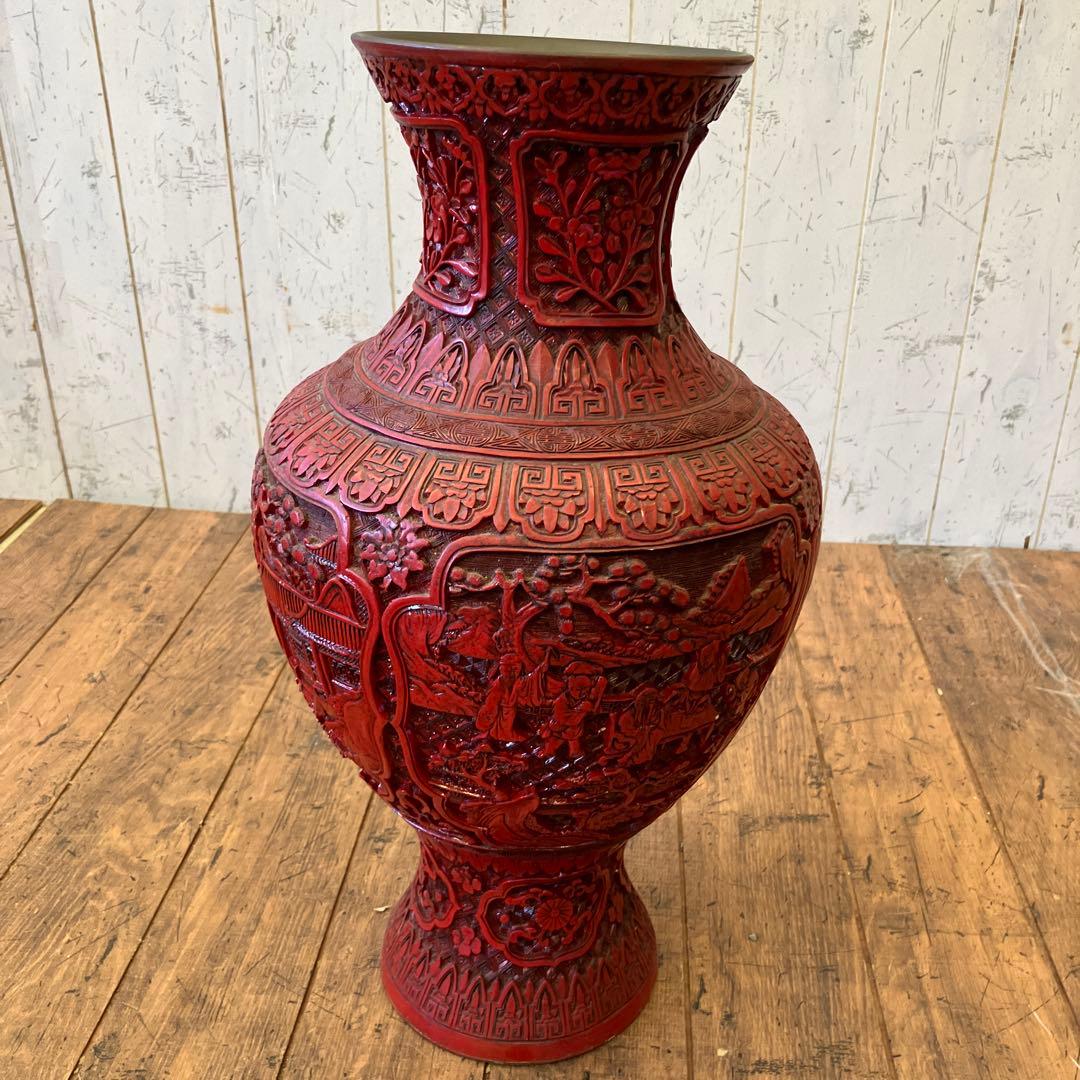 中国 美術 骨董 堆朱 壺 赤壺 工芸品 民芸品 彫刻 花柄 花瓶 花器 置物